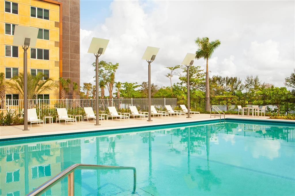 Отель Element Miami International Airport Экстерьер фото