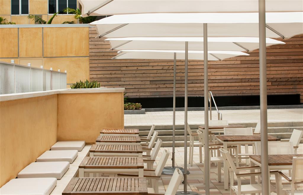 Отель Element Miami International Airport Экстерьер фото