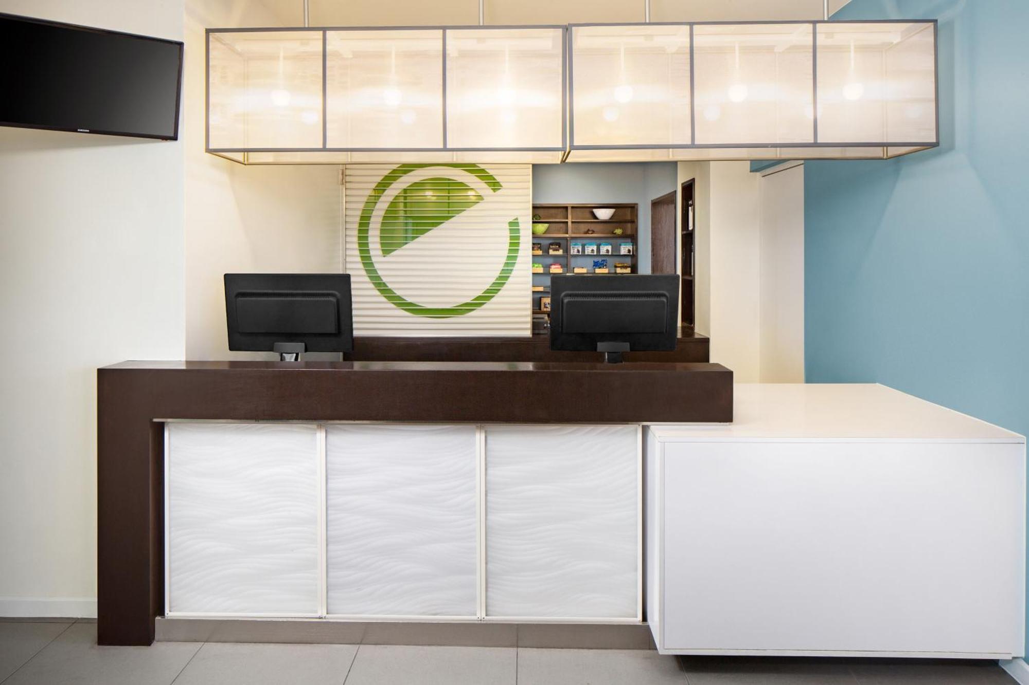 Отель Element Miami International Airport Экстерьер фото