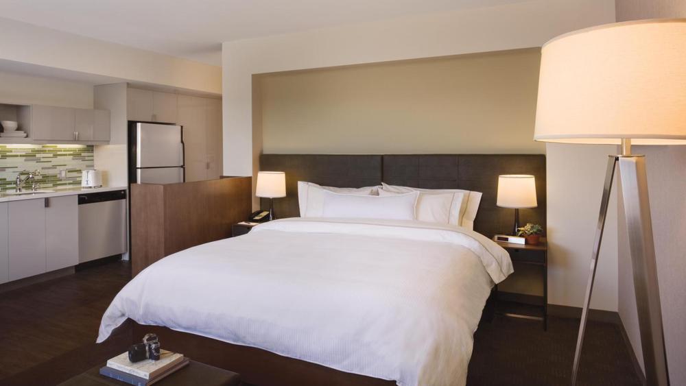 Отель Element Miami International Airport Экстерьер фото